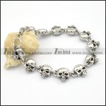 Stainless Steel Skull Bracelet -b000606